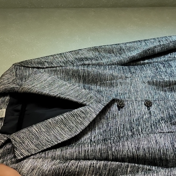 🎉Host Pick🎉🎉Noviello- Bloom 75% Silk jacket sz 10, - Picture 12 of 12